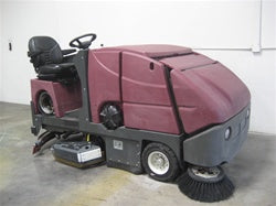 Powerboss 5550 Sweeper Scrubber