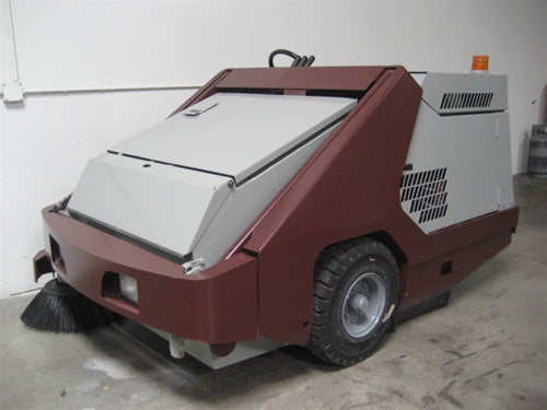 Reconditioned Powerboss Armadillo 9xv Sweeper