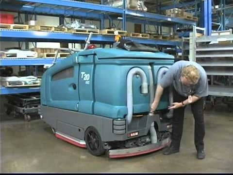 Tennant 40" Rider Floor Scrubber Rental