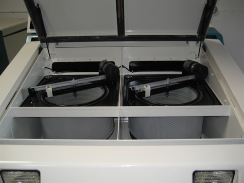 Reconditioned Tennant 810 rider sweeper